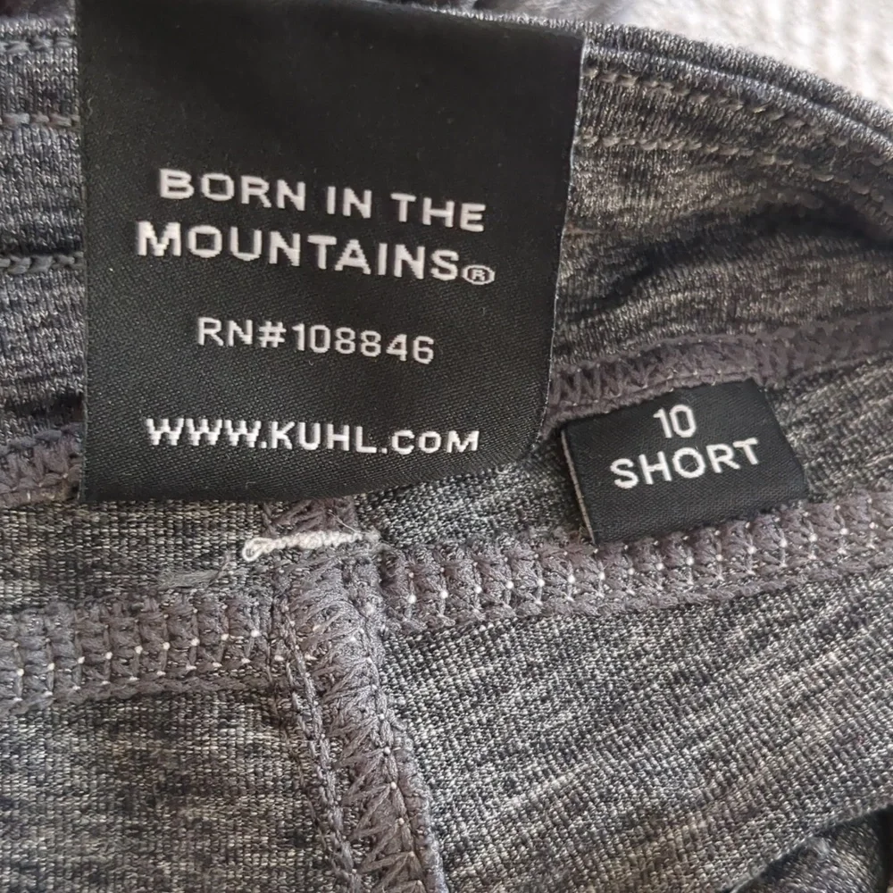 10 Short Kuhl Gray Pull On Style Stretchy Activewear Pants - Picture 12 of 15